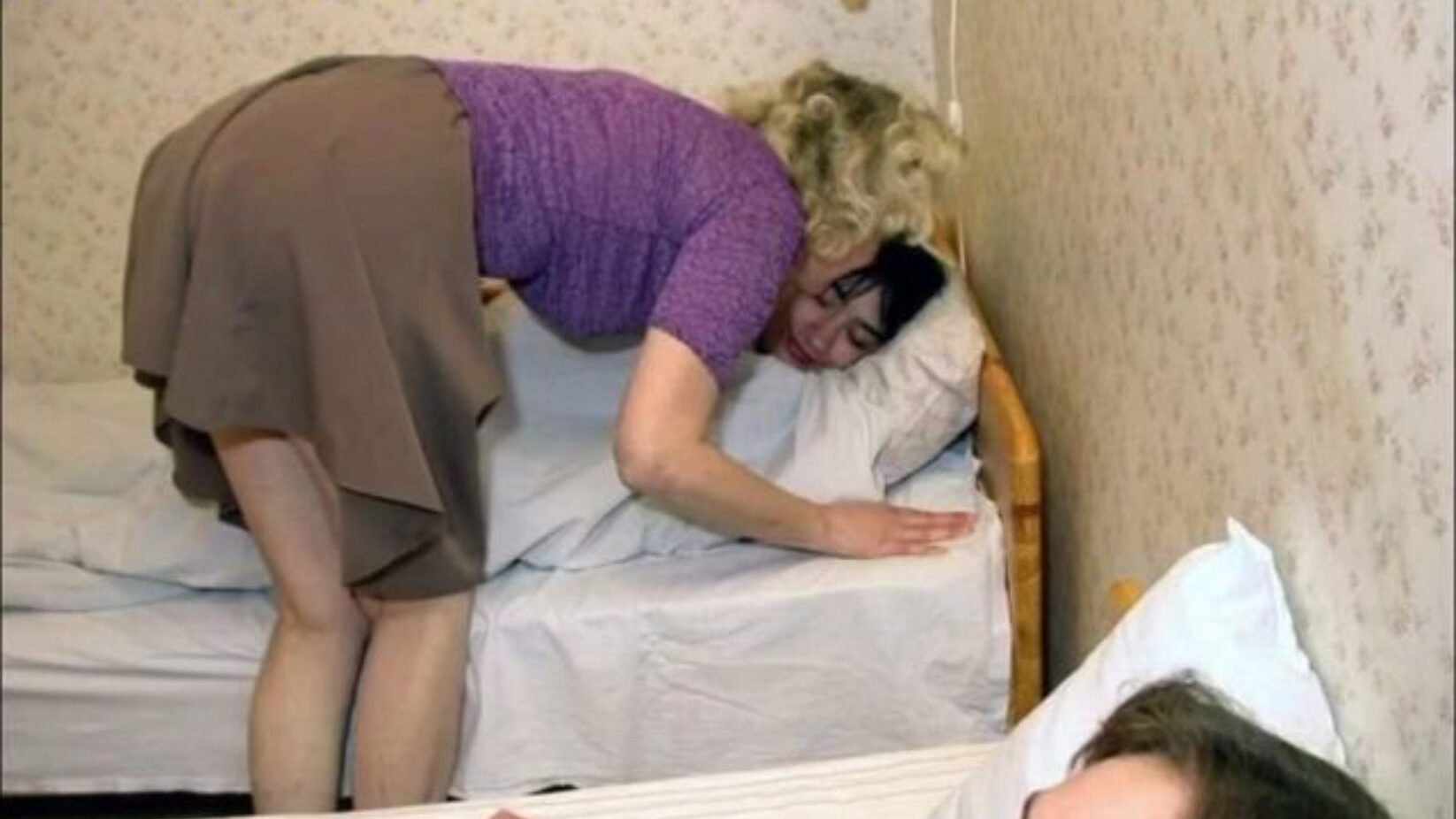 Slideshow with Finnish Captions Mommy Natasa 1: Free Porn 90 See Slideshow with Finnish Captions Mommy Natasa 1 video on xHamster - the ultimate database of free Russian Beeg Mommy HD gonzo porno tube movie scenes